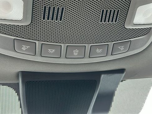 Used 2019 Ford F150 XLT image 26