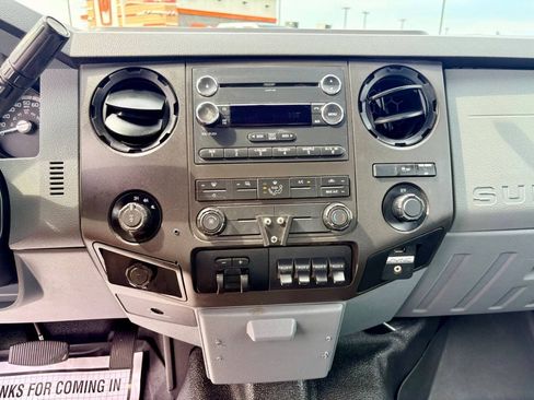 Used 2015 Ford F250 XL w/ Power Equipment Group AWD/4WD image 13