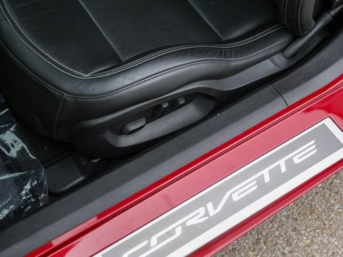 Used 2014 Chevrolet Corvette Stingray Convertible w/ 2LT Preferred Equipment Group image 11