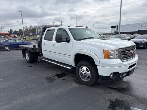 Used 2013 GMC Sierra 3500 Denali image 6