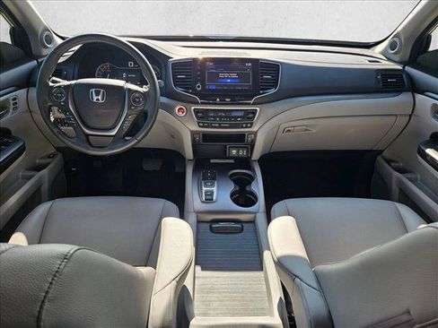 Used 2023 Honda Ridgeline RTL-E image 16