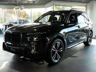 New 2026 BMW X7 xDrive40i w/ M Sport Package