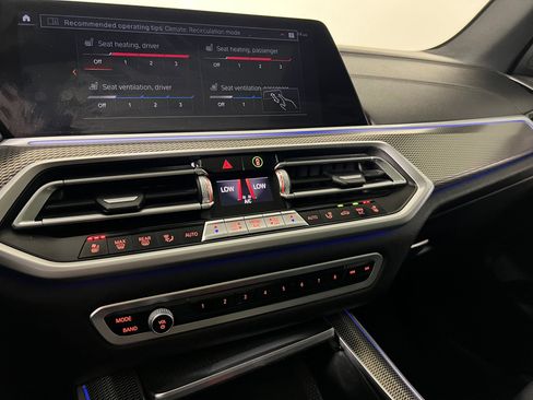 Used 2022 BMW X5 xDrive40i w/ M Sport Package image 30