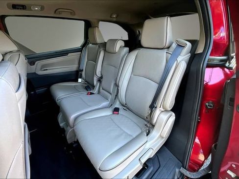 Certified 2024 Honda Odyssey Elite image 22