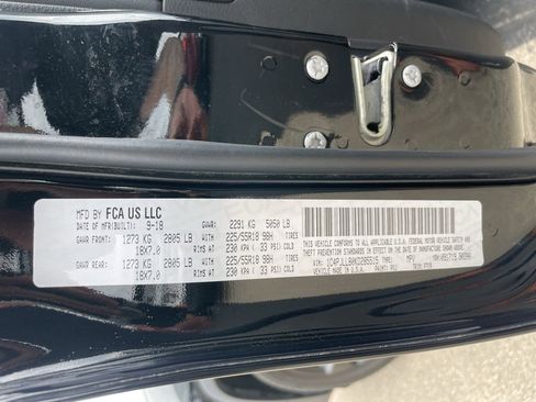 Used 2019 Jeep Cherokee Latitude Plus image 38