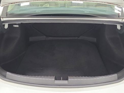 Used 2017 Acura ILX Premium Package image 34