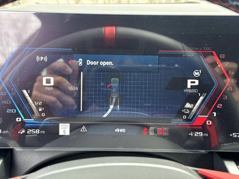New 2026 BMW M5 Touring AWD/4WD image 34