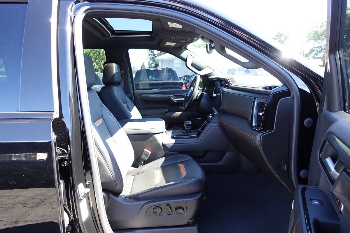 Used 2023 GMC Sierra 1500 AT4 w/ AT4 Preferred Package AWD/4WD image 45