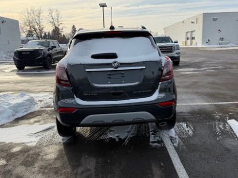 Used 2017 Buick Encore Preferred image 9