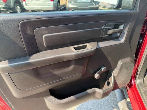 Used 2017 RAM 1500 Tradesman RWD image 11