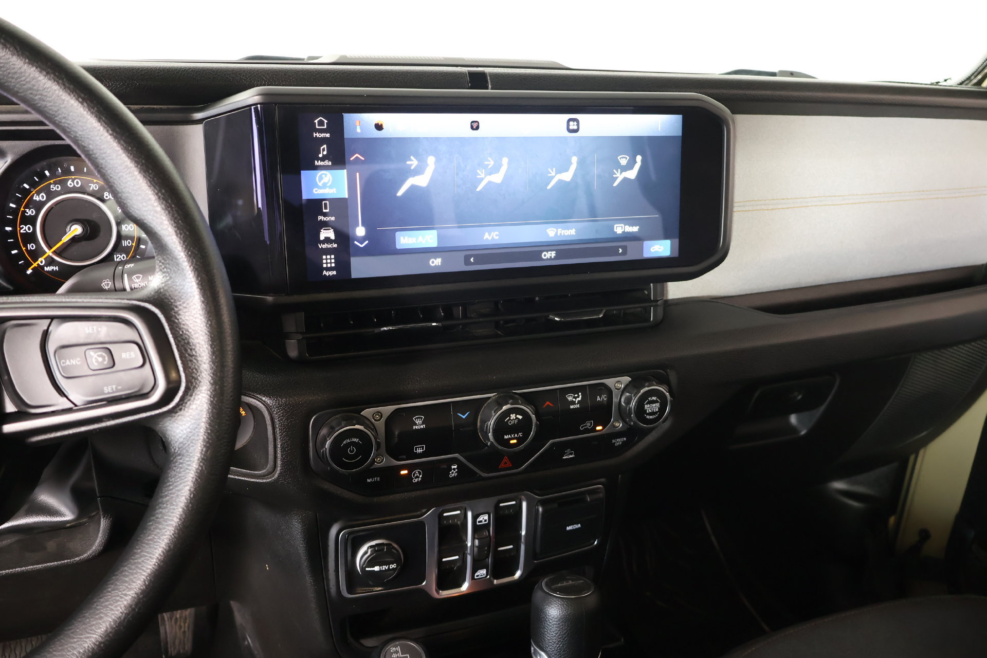 Used 2025 Jeep Gladiator Sport AWD/4WD image 5