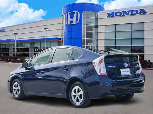 Used 2013 Toyota Prius Two image 4