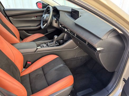 Certified 2025 MAZDA MAZDA3 s image 36