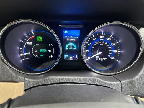Used 2015 Hyundai Sonata Hybrid FWD image 16