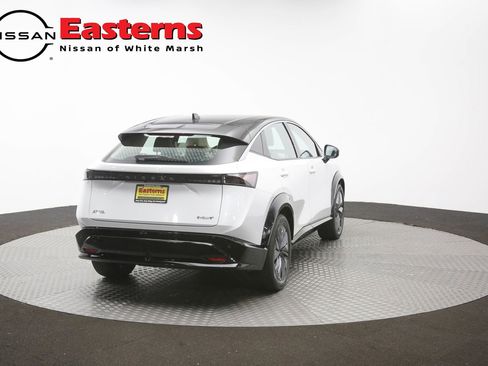 Used 2023 Nissan Ariya FWD image 40