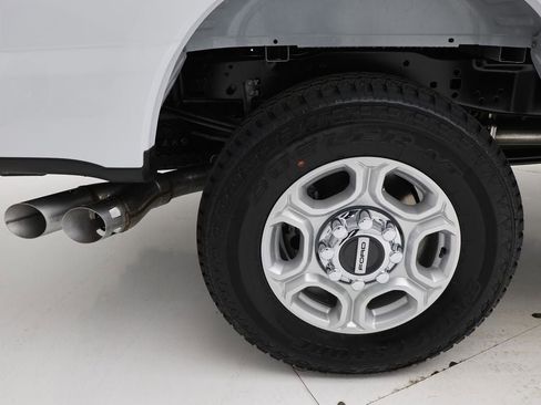 New 2026 Ford F250 XLT w/ Snow Plow Prep Package image 10