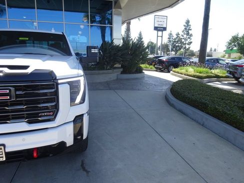 New 2026 GMC Sierra 2500 AT4 AWD/4WD image 31