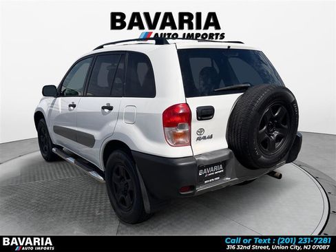 Used 2002 Toyota RAV4 4WD image 3
