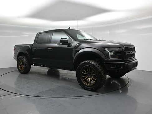 Used 2019 Ford F150 Raptor w/ Equipment Group 802A Luxury AWD/4WD image 26
