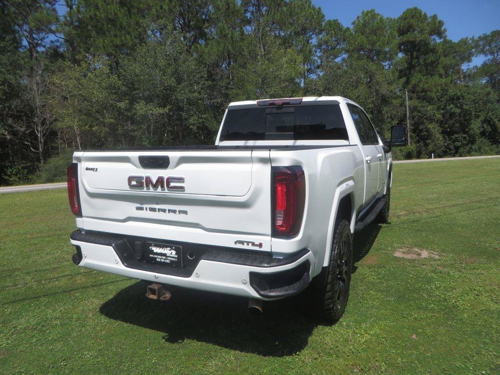 Used 2022 GMC Sierra 2500 AT4 w/ AT4 Premium Plus Package AWD/4WD image 6