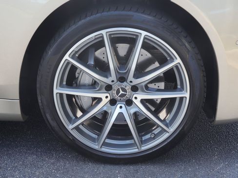 Used 2020 Mercedes-Benz S 560 Sedan image 39