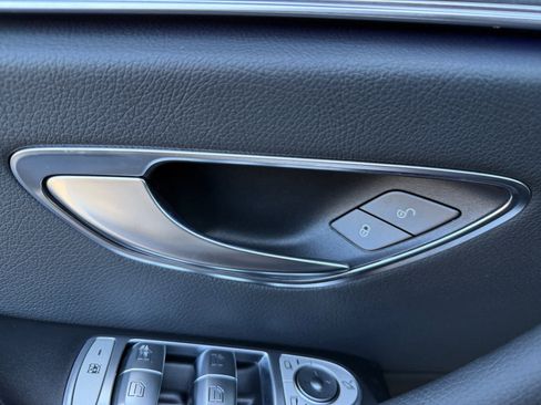 Certified 2022 Mercedes-Benz E 350 E 350 image 24