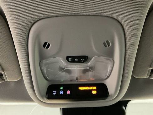 Certified 2022 Chevrolet TrailBlazer LT w/ Confidence II Package image 20