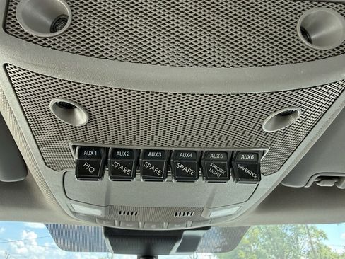 Used 2022 Ford F450 XL w/ Power Equipment Group RWD image 4