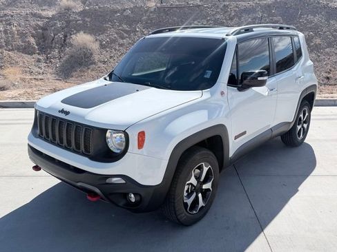 Used 2022 Jeep Renegade Trailhawk w/ Trailer Tow Group image 1