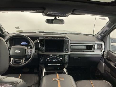 Used 2024 Ford F350 Platinum w/ Tremor Off-Road Package AWD/4WD image 30