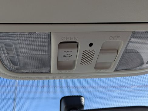 Used 2012 Honda CR-V EX-L image 26