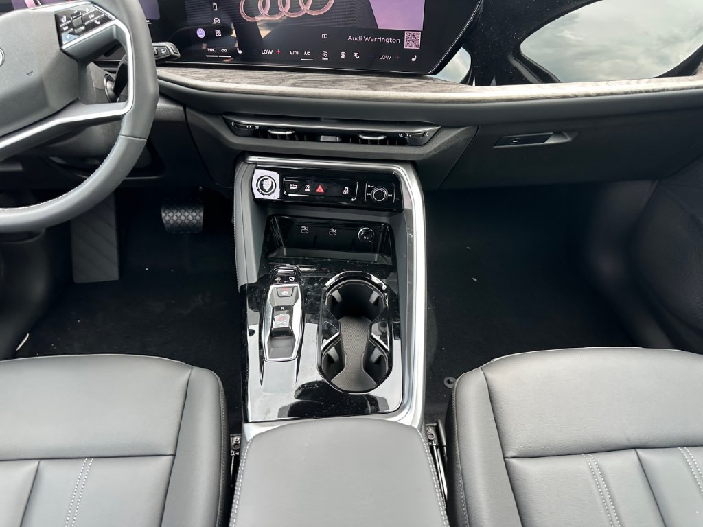 New 2026 Audi Q5 2.0T AWD/4WD image 11