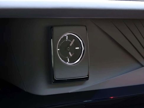 Used 2021 Rolls-Royce Phantom Sedan image 22