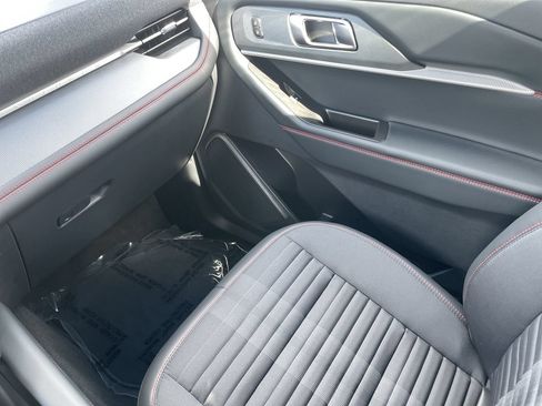 New 2026 Ford Explorer ST-Line RWD image 18