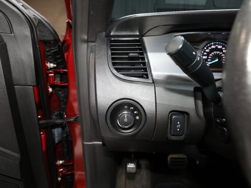 Used 2015 Ford Taurus SHO w/ Equipment Group 401A AWD/4WD image 56