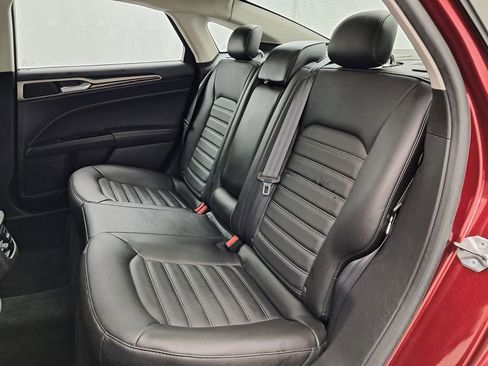 Used 2014 Ford Fusion Energi SE image 21