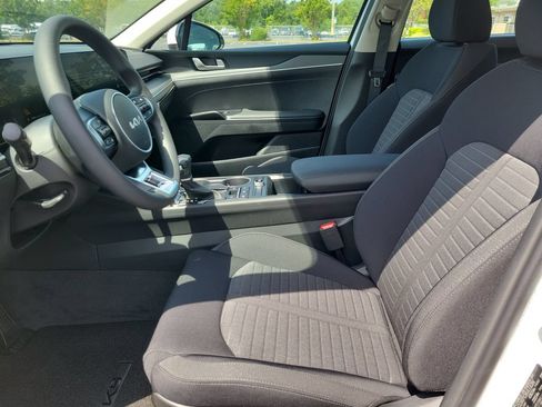 New 2026 Kia K5 LXS FWD image 5