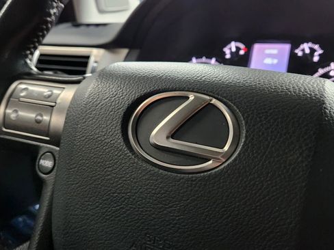 Used 2015 Lexus GX 460 image 28