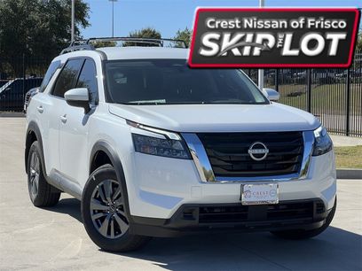 New 2025 Nissan Pathfinder SV