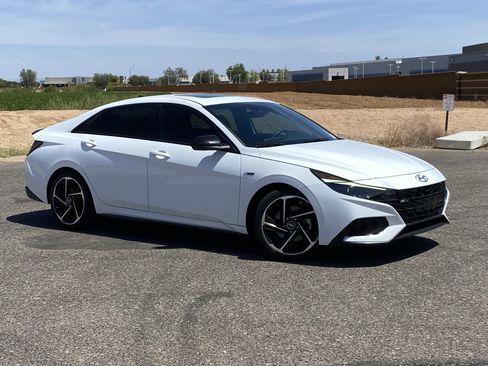 Certified 2022 Hyundai Elantra N Line FWD image 32