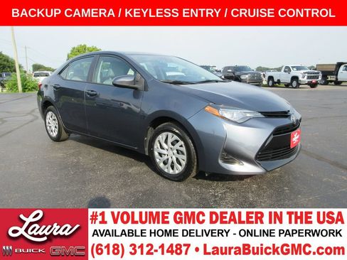 Used 2018 Toyota Corolla LE FWD image 1