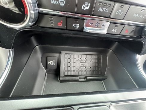 New 2025 Ford F150 XLT w/ Equipment Group 302A MID image 32