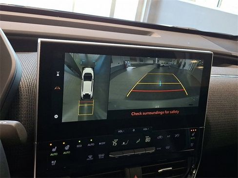 Certified 2024 Subaru Solterra Touring image 18