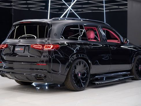 Used 2023 Mercedes-Benz Maybach GLS 600 4MATIC image 16