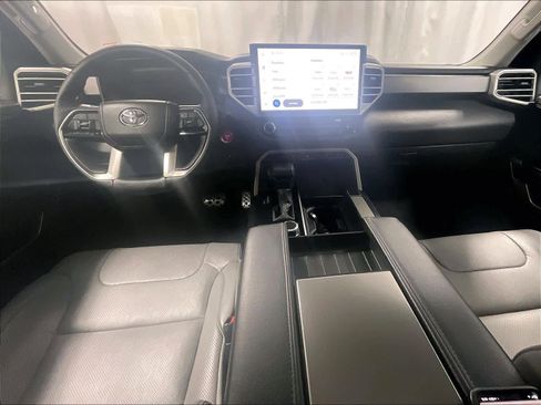 Used 2024 Toyota Sequoia SR5 image 22