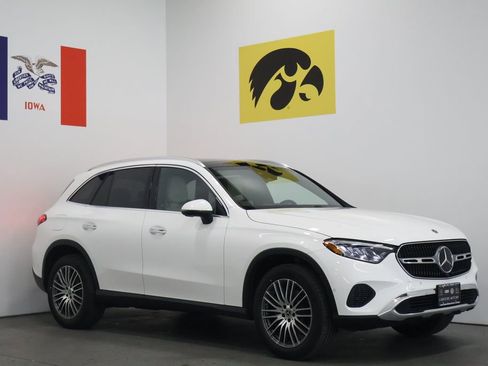 New 2026 Mercedes-Benz GLC 300 4MATIC image 1