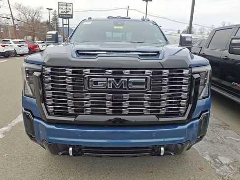 New 2026 GMC Sierra 3500 Denali Ultimate image 2