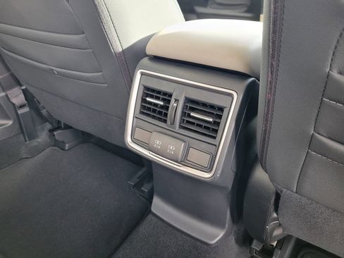 Certified 2022 Subaru Forester Premium image 32