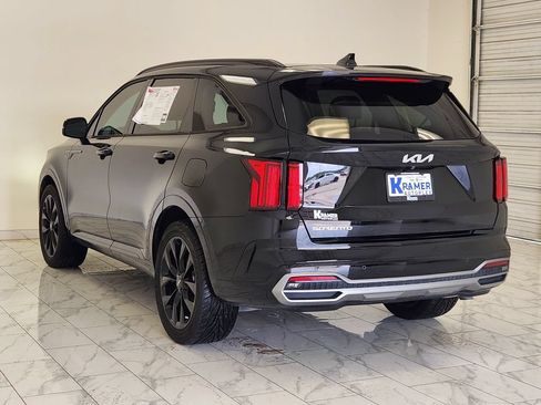Used 2023 Kia Sorento SX FWD image 5