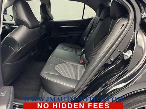 Used 2023 Toyota Camry SE FWD image 14